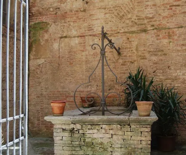 Antica Dimora Del Buongoverno