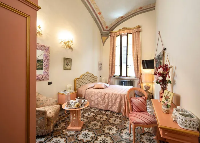 Antica Dimora Del Buongoverno * Siena