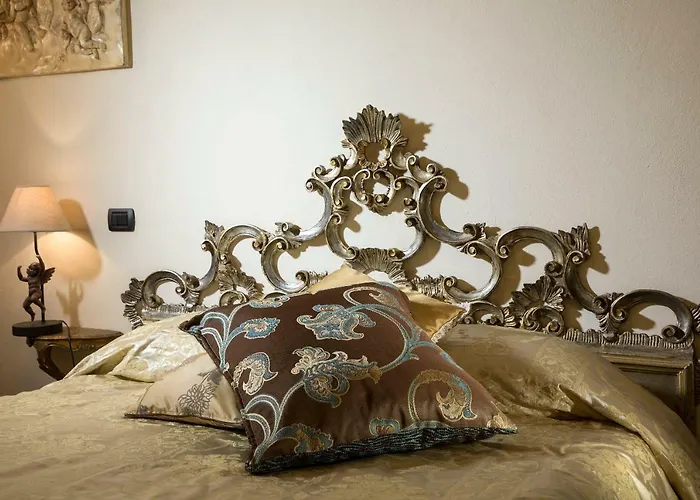 Antica Dimora Del Buongoverno * Siena