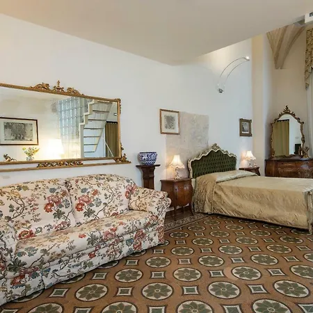 Antica Dimora Del Buongoverno *